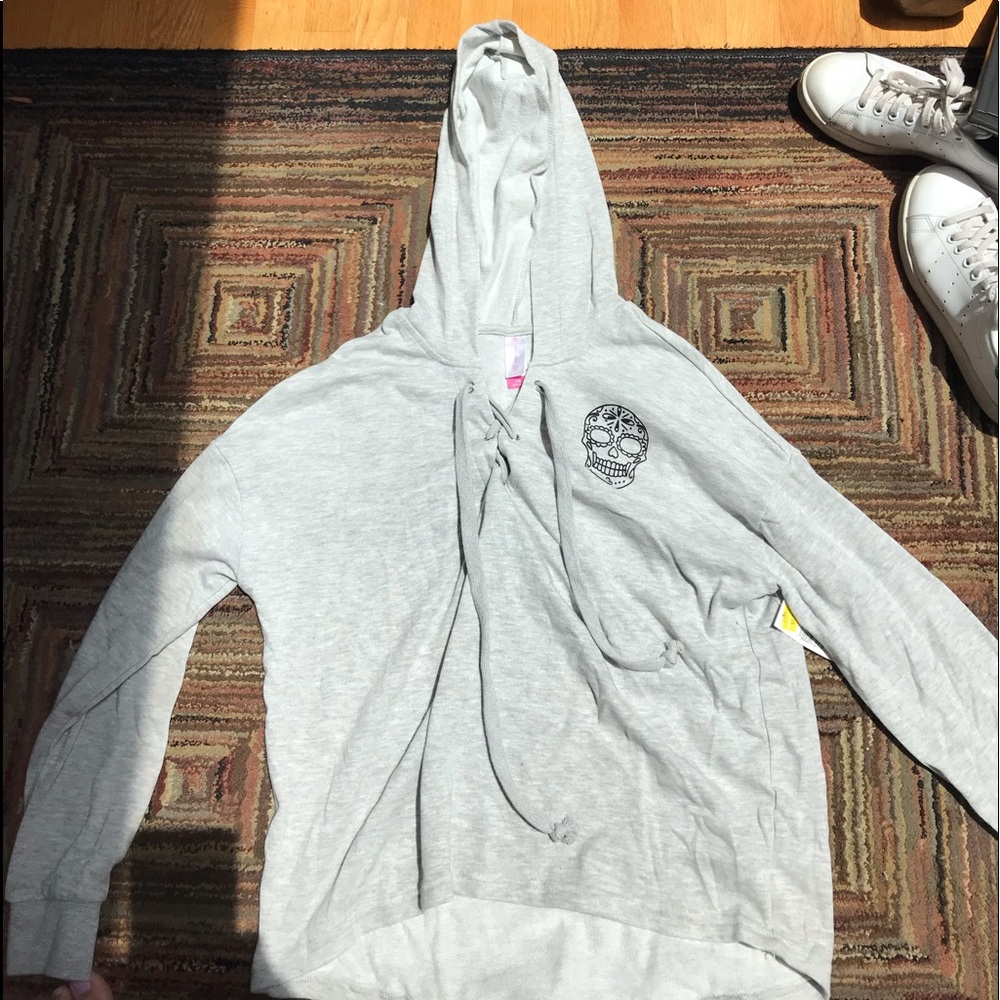 Gray sweatshirt